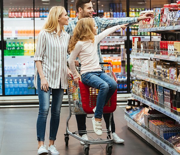 Polacy ruszą do sklepów? Taka niedziela nie zdarza się często-44600