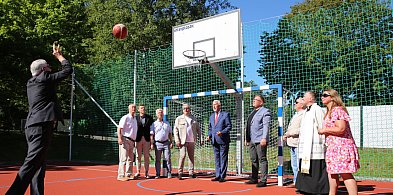 Nowe boisko w Cechu Rzemiosł oddane do użytku-45306