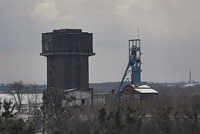 Pięcioletnie urlopy i nawet 170 tys. zł odprawy. Zmiany dla dużej grupy-45667