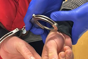 Przyjacielskie spotkanie zakończone poważnym pobiciem-46682