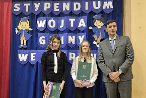 Przyznano 87 stypendiów - najzdolniejsi z Gminy Wejherowo-46730