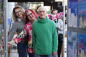 „Twórczość bez barier”. Poruszająca wystawa Fundacji MOC SERC-46857