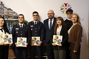 Goście z Portugalii i Włoch odwiedzili wejherowski ratusz-47019