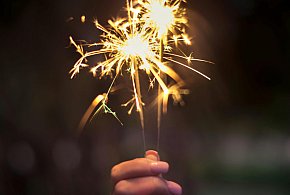 Huk petard to nie dla wszystkich zabawa. Policja apeluje o odpowiedzialność-47217