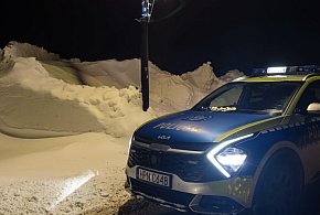 Zimowe warunki na drogach. Apel policji do kierowców-47344