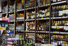 To codzienność wielu Polaków. Nowe dane o alkoholu niepokoją-47480