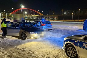 Graffiti wojna pseudokibiców zakończona interwencją policji-47494