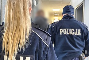 15-latek odnaleziony w skrzyni na pościel - ukrywał się przed sądem