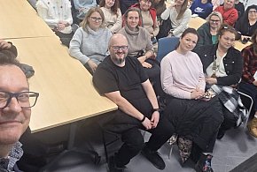 Jak wychować dziecko w świecie smartfonów? Reda zaprasza na warsztaty