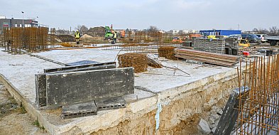 Nowy standard mieszkań komunalnych. Budynek dla seniorów już w budowie-46938