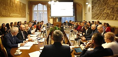 Rada Miasta Wejherowa uchwaliła budżet obywatelski i powołała Młodzieżową Radę-47094