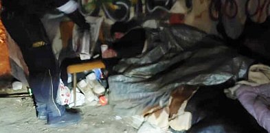 Siarczyste mrozy i realne zagrożenie. Działania służb w Wejherowie