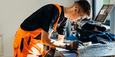 Izolacje przemysłowe – czym są, gdzie znajdują zastosowanie i jak wejść do branży,