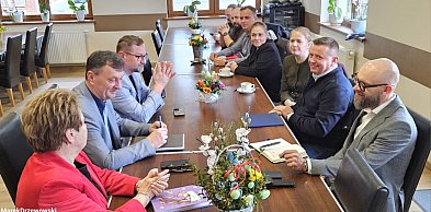 Budowa kolei do elektrowni jądrowej: co ustalono w Choczewie?