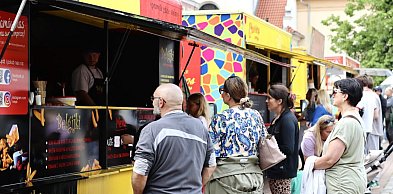 Tysiące smaków w jednym miejscu. Festiwal Smaków Food Trucków wraca