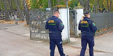 Wzmożone patrole na cmentarzach-46382