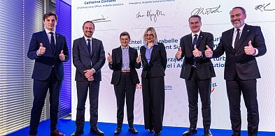 Jądrowy kamień milowy-47443