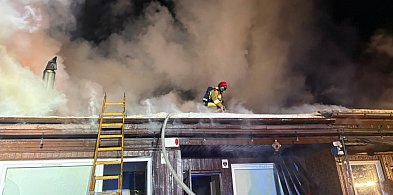 Szczegóły pożaru w Nadolu. Kilkanaście zastępów OSP i PSP w akcji