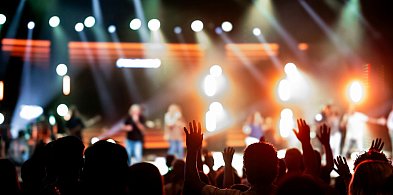 Dwa różne światy, jedna scena. Rumia zaprasza na wyjątkowy koncert