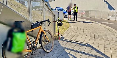 Czołowe zderzenie na drodze rowerowej w Rumi. 9-latka trafiła do szpitala