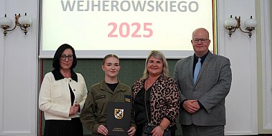 Najzdolniejsi z powiatu nagrodzeni-46230