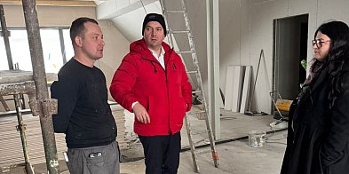 Prace na ostatniej prostej w Centrum Artystycznym