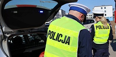 Seria zatrzymań kierowców po alkoh