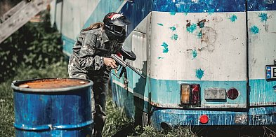 Zmaluj coś na Dzień Dziecka podczas paintball