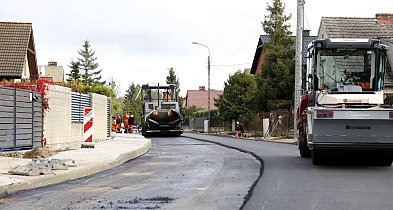 Ulica Staromłyńska zyskuje nowoczesny blask-46101