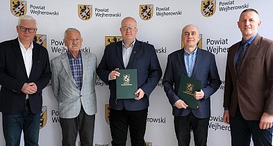 Łęczyce: rusza remont drogi powiatowej Dzięcielec – Nawcz