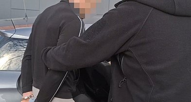 Korek na tropie! Tak policja znalazła ukryte narkotyki [zdjęcia]