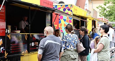 Tysiące smaków w jednym miejscu. Festiwal Smaków Food Trucków wraca