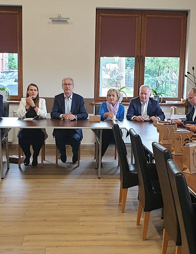 Drogowe dywagacje w obliczu jądrówki-45846