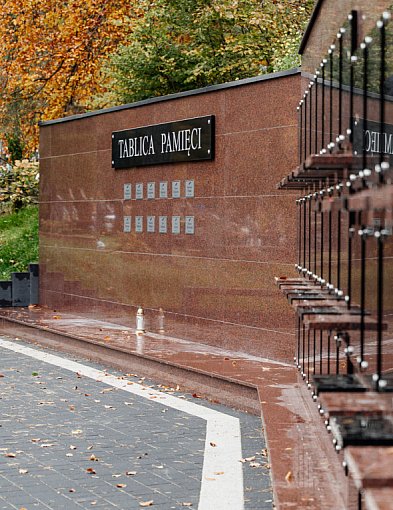 Nowe kolumbaria w Redzie-46355