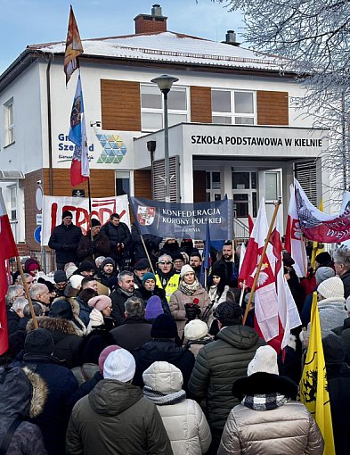 Wyjaśnienie afery o krzyż w Kielnie-47416