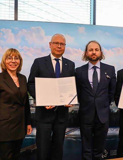 Kształcenie kadr i rozwijanie technologii