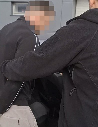 Korek na tropie! Tak policja znalazła ukryte narkotyki [zdjęcia]