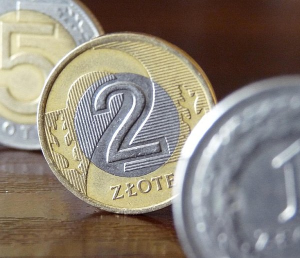 Ulga podatkowa dla wybranych emerytów. W Senacie już jest pomysł-45611