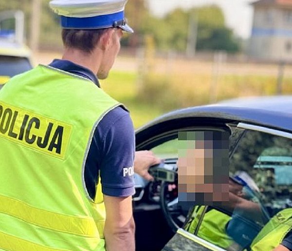 Intensywne kontrole drogowe i zatrzymania-45609
