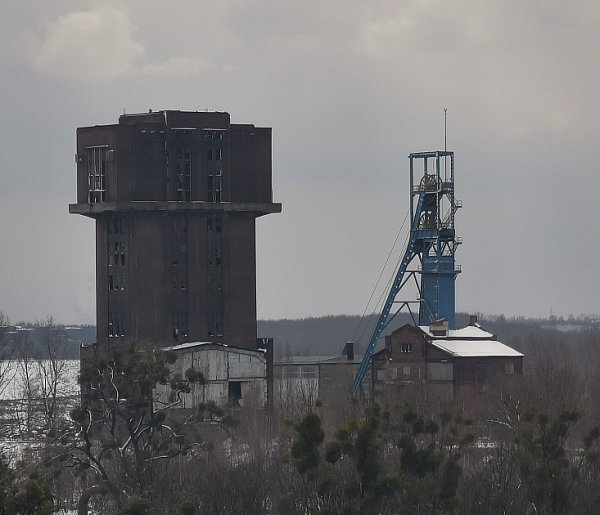 Pięcioletnie urlopy i nawet 170 tys. zł odprawy. Zmiany dla dużej grupy-45667