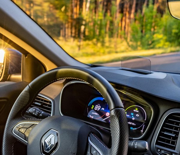 Masz to auto w garażu? Producent natychmiast wzywa na kontrolę!-45728