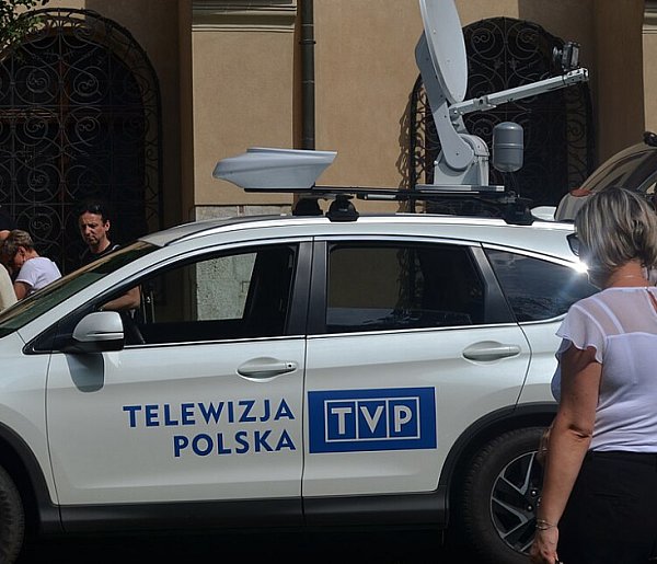 Zmiany w Telewizji Polskiej. Te kanały mogą przejść do historii-45751