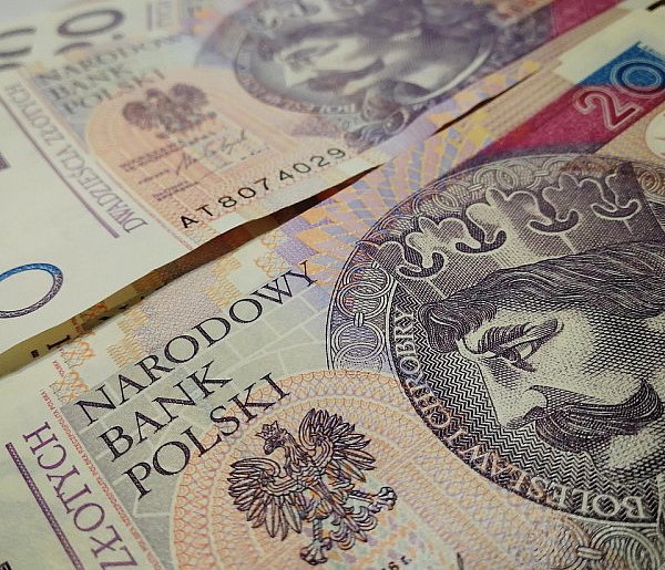 ZUS przeliczy świadczenia. Tyle więcej wpłynie na konta emerytów-46257