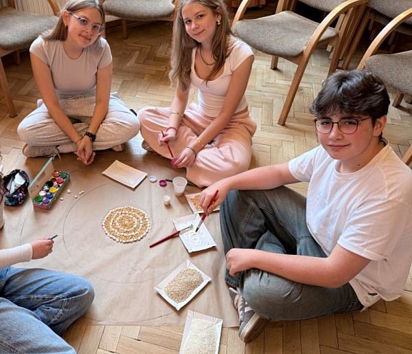 Międzynarodowa współpraca uczniów i edukacja-46367