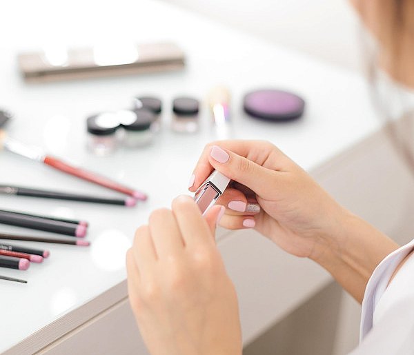 Nie używaj tych kosmetyków. GIS ostrzega przed produktami-46903