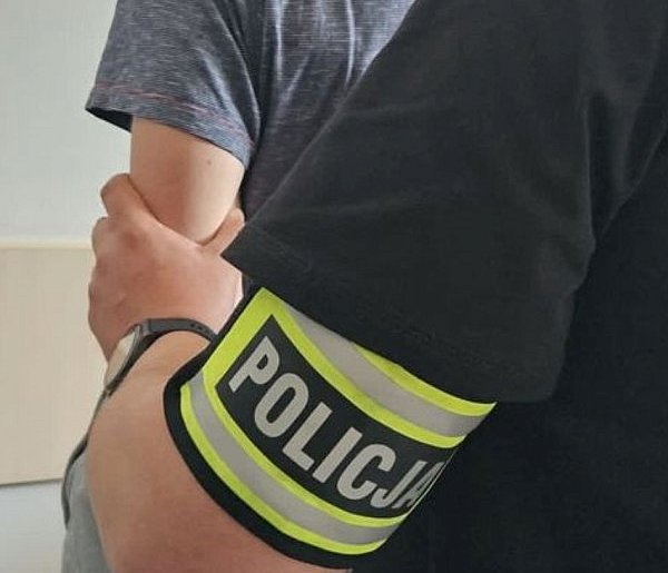 Agresywny 66-latek zatrzymany. Obowiązywał go zakaz zbliżania się do byłej partner-46893