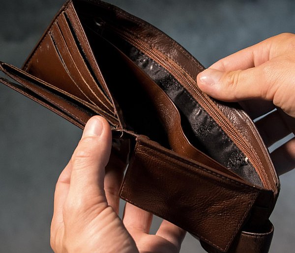 Twój przelew może "utknąć" na 5 dni. Lepiej sprawdź, zanim go wyślesz-47184