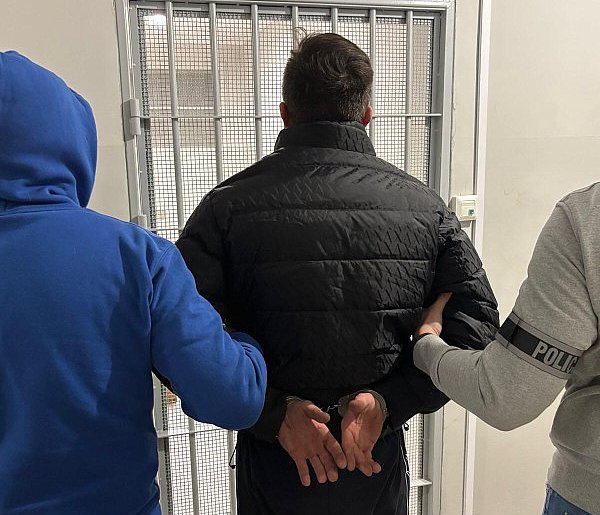 Prawie 6 kg narkotyków zabezpieczono w Rumi. Mężczyzna aresztowany-47224