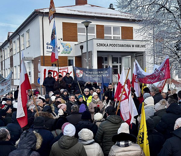 Wyjaśnienie afery o krzyż w Kielnie-47416