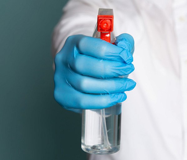 Natychmiastowe wycofanie preparatu. Jest komunikat GIF-47556